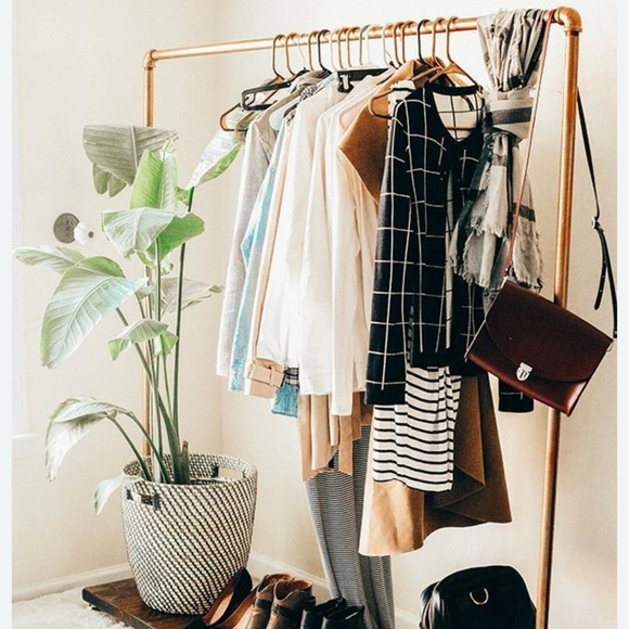 🛍️ Join Me❤️LIKE THIS NOTIFICATION to know when I go live next. Thank you 💋 - Picture 2 of 2